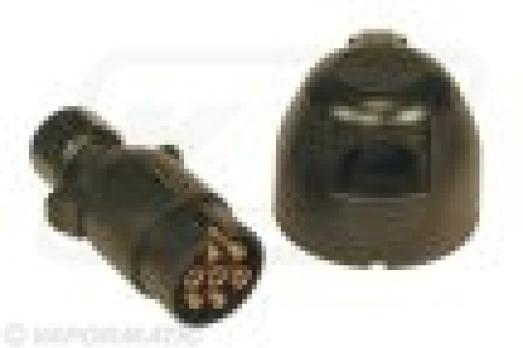 7 PIN TRAILER PLUG AND SOCKET (PLASTIC)